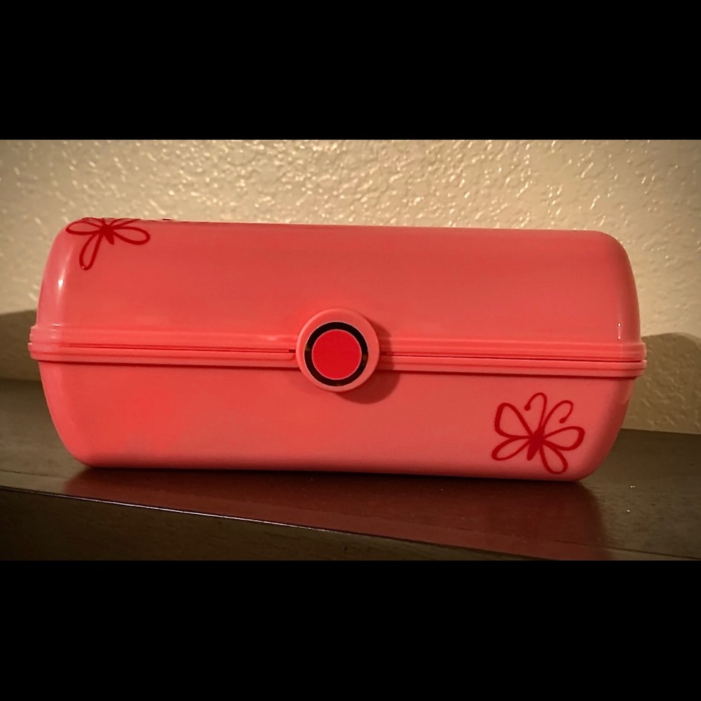 Accessory Box - Picture 3 of 4